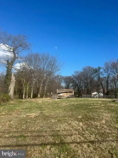 Lanham, MD 20706,6123 NAVAL AVE