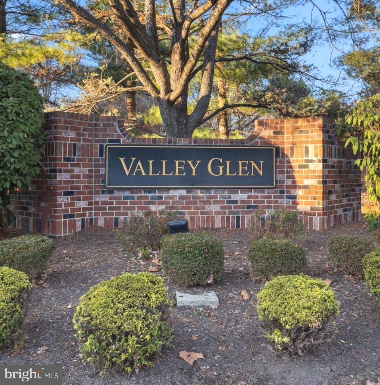 Elkins Park, PA 19027,1811 VALLEY GLEN RD #142