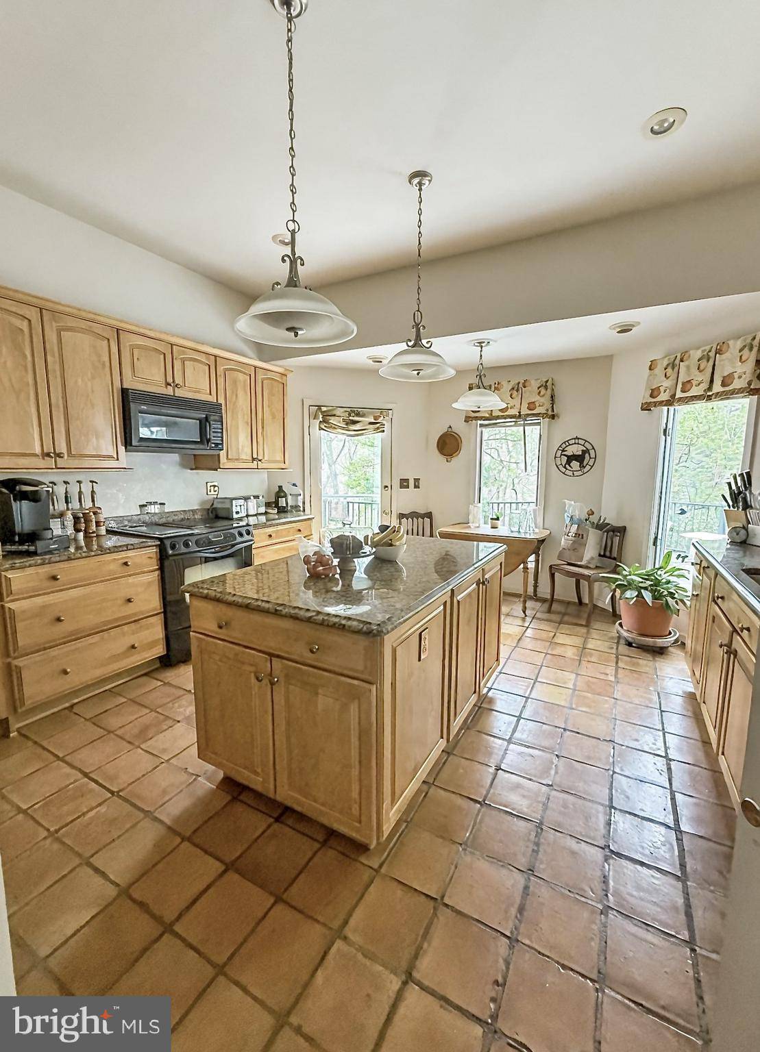 Charlottesville, VA 22911,1425 CLEARBROOK LN