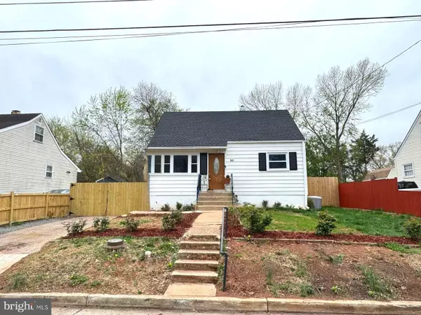 107 LUXOR ST, Manassas Park, VA 20111