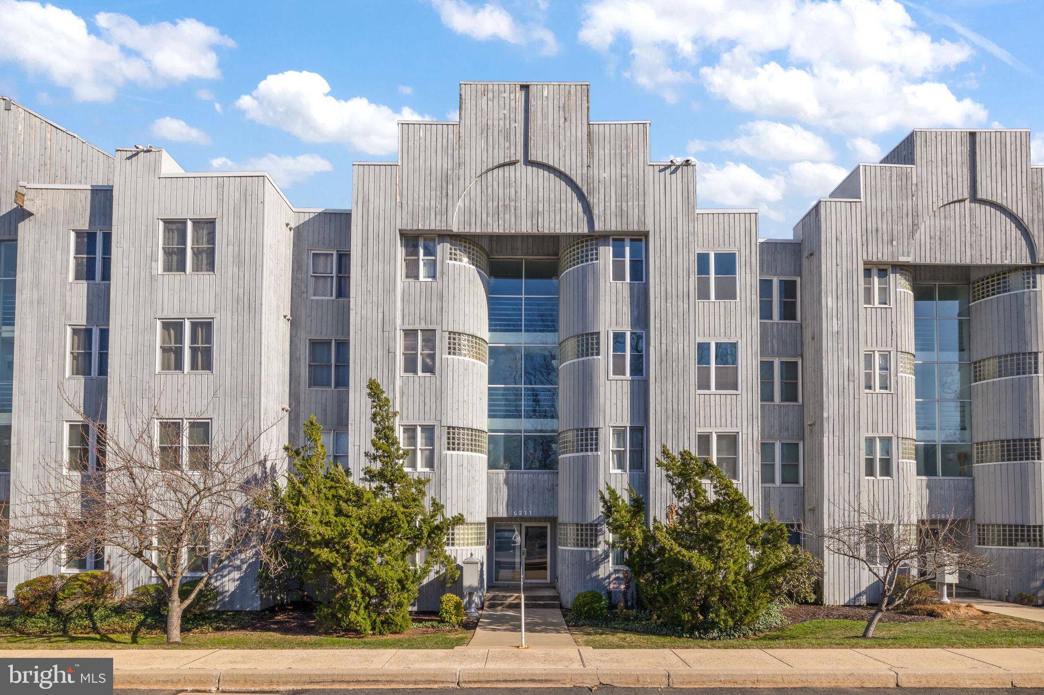 5211-UNIT LE PARC DR #F-5, Wilmington, DE 19809