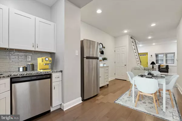 Philadelphia, PA 19143,5121 HADFIELD ST