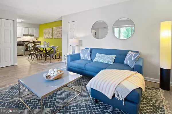 Laurel, MD 20723,9220 OLD LANTERN WAY #1BED1BATH