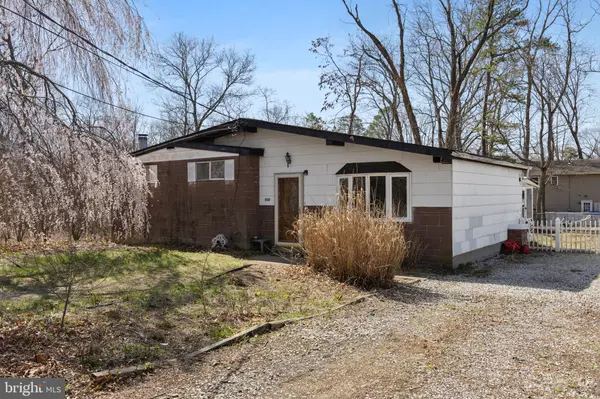 Browns Mills, NJ 08015,510 W VIRGINIA RD