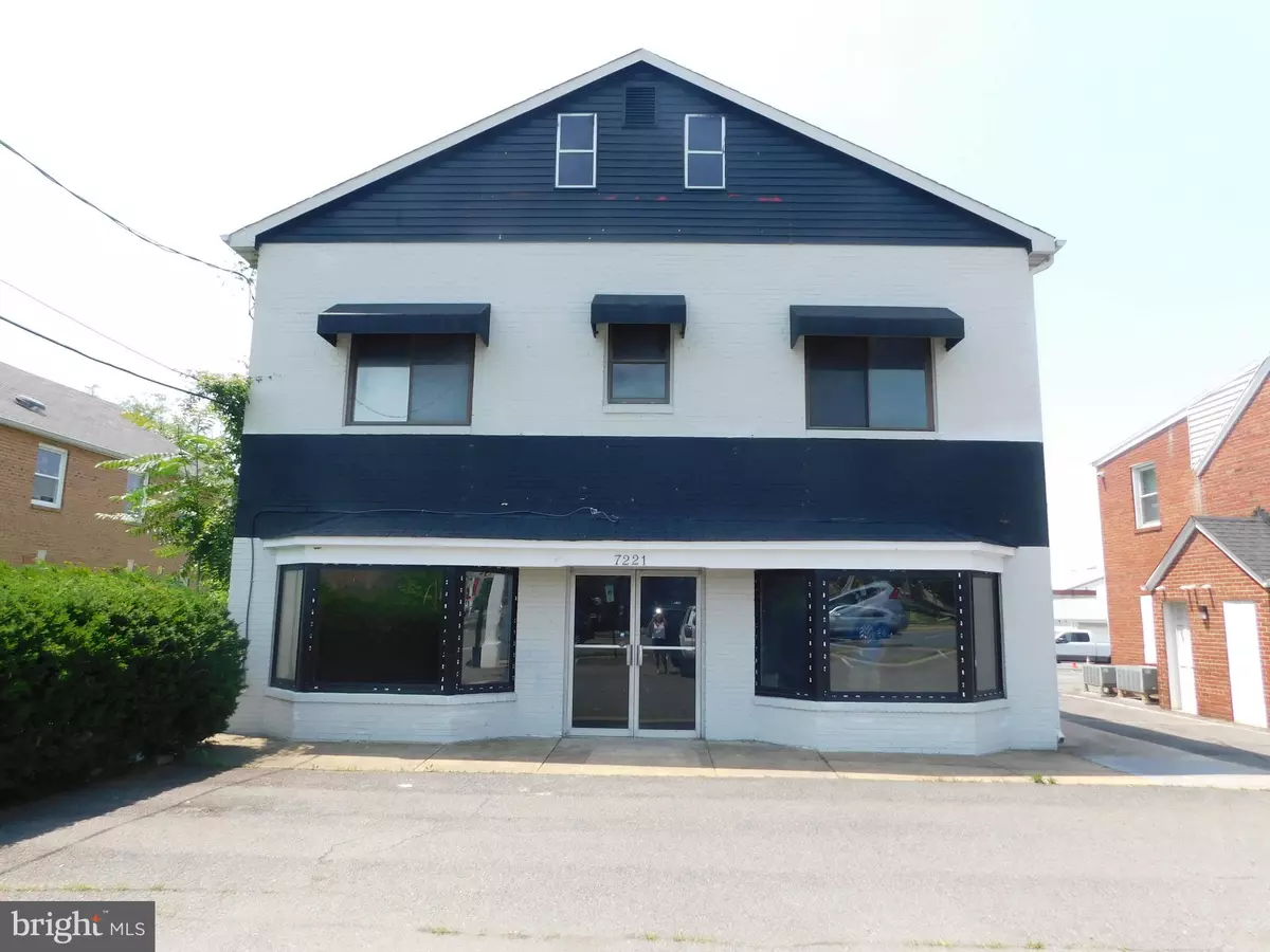 Annandale, VA 22003,7221 LITTLE RIVER TPKE #1