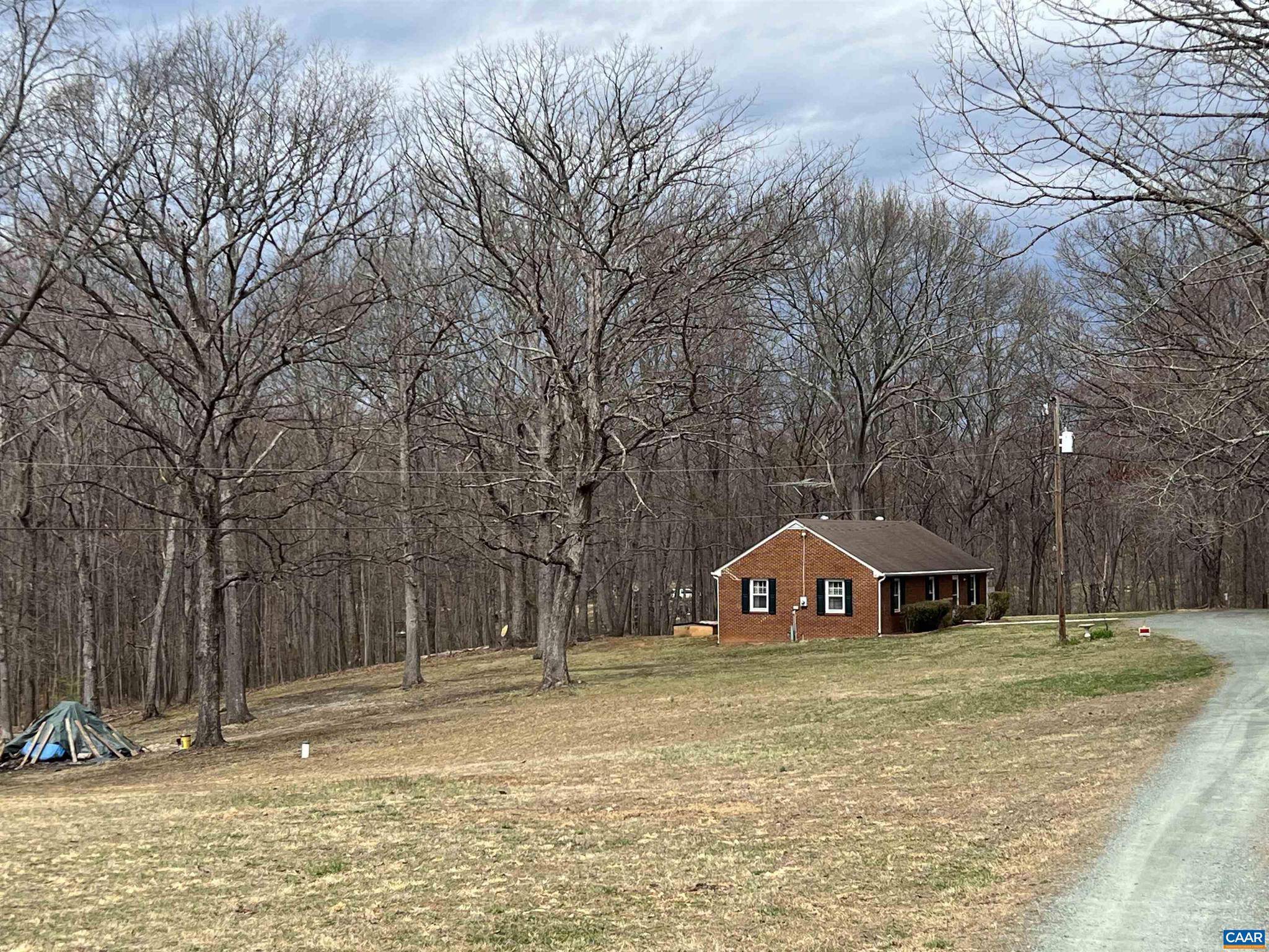 Scottsville, VA 24590,5080 TRAILS END LN