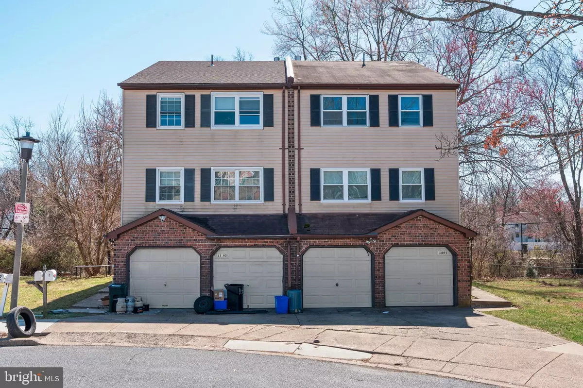 Philadelphia, PA 19116,13093 BLAKESLEE DR