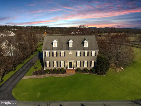 13222 GREENSTAFF LN, Lovettsville, VA 20180