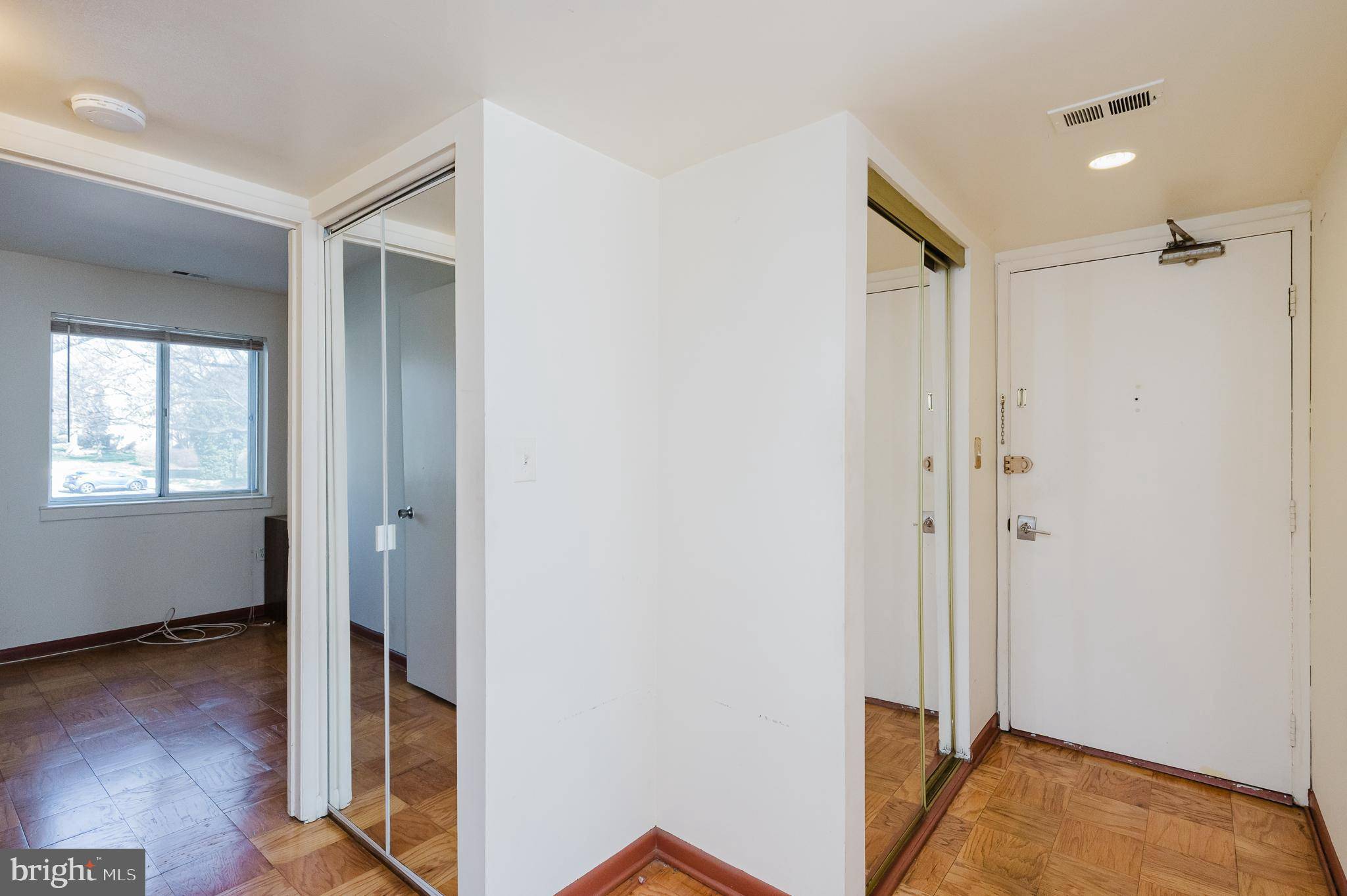 Columbia, MD 21044,5005 GREEN MOUNTAIN CIR #4