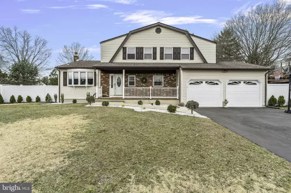 Hamilton, NJ 08619,31 WOLFPACK RD