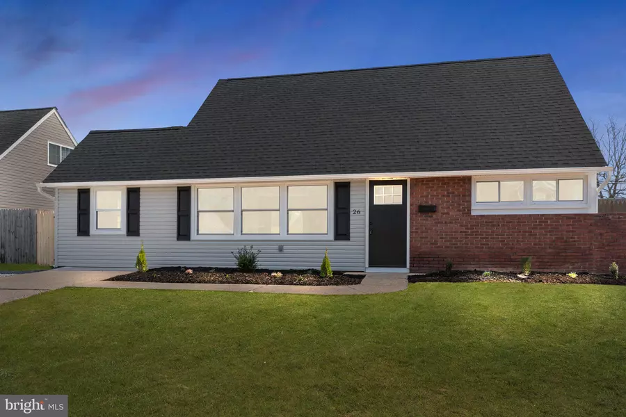 26 KINDLE LN, Levittown, PA 19055