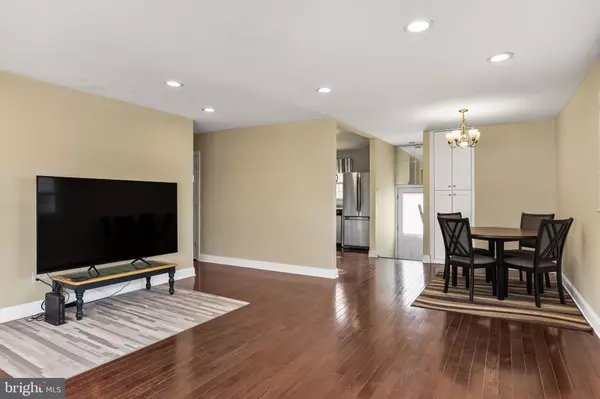 Turnersville, NJ 08012,388 WEDGEWOOD DR