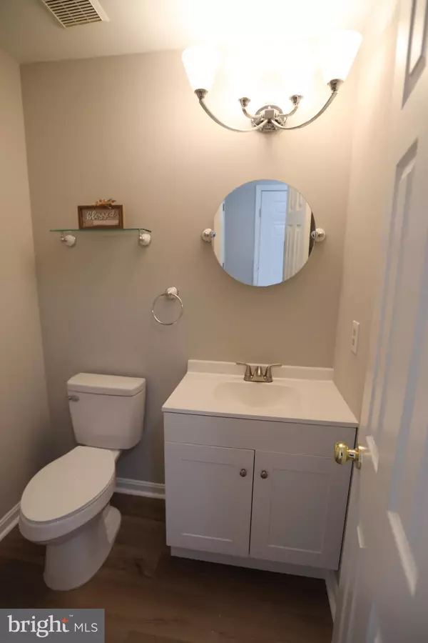 Woodbridge, VA 22192,12842 MISTY LN