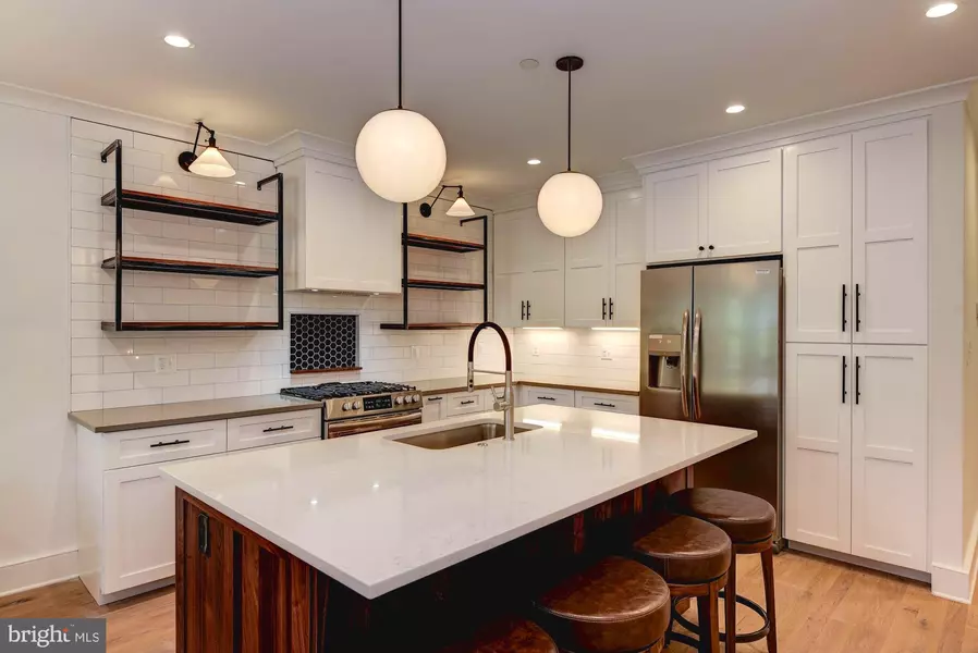 4107 NEW HAMPSHIRE AVE NW, Washington, DC 20011