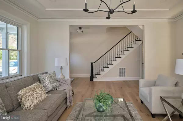 Doylestown, PA 18901,192 E STATE ST