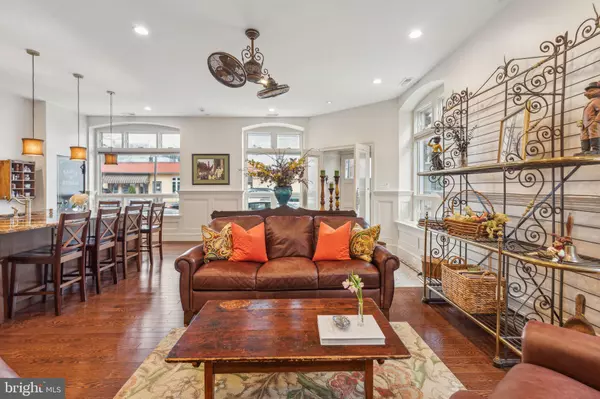 727-29 S 7TH ST #1F, Philadelphia, PA 19147