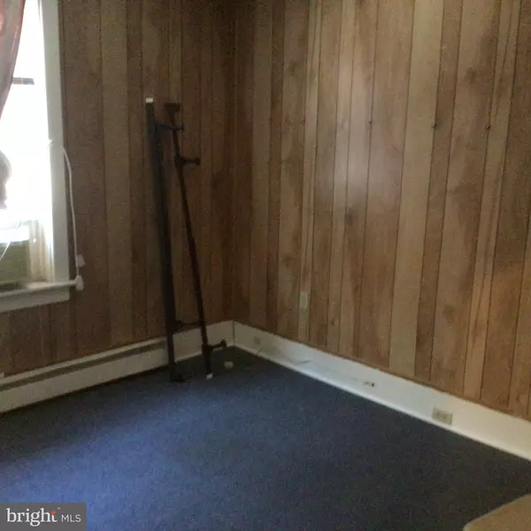 Harrisburg, PA 17104,2016 DERRY ST