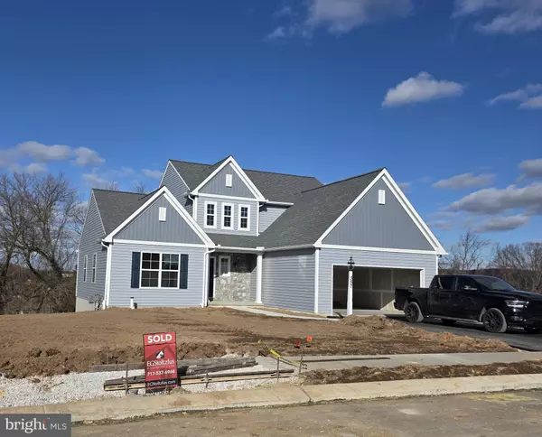 357 LLOYDS LN, York, PA 17406