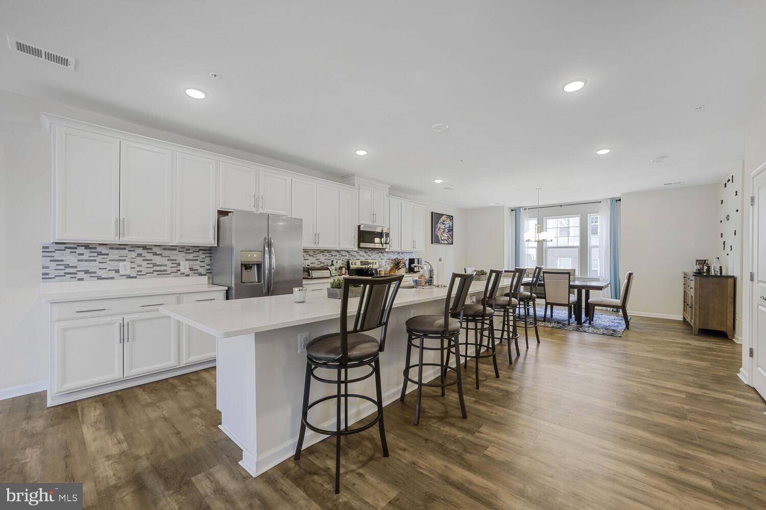 Hyattsville, MD 20785,2724 DUVALL RIDGE RD #423