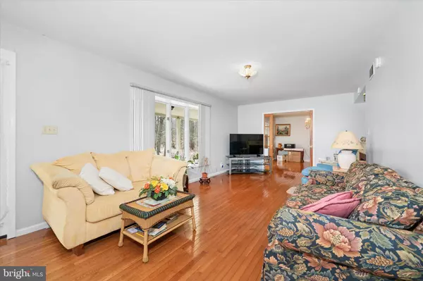 Townsend, DE 19734,174 PINE TREE RD