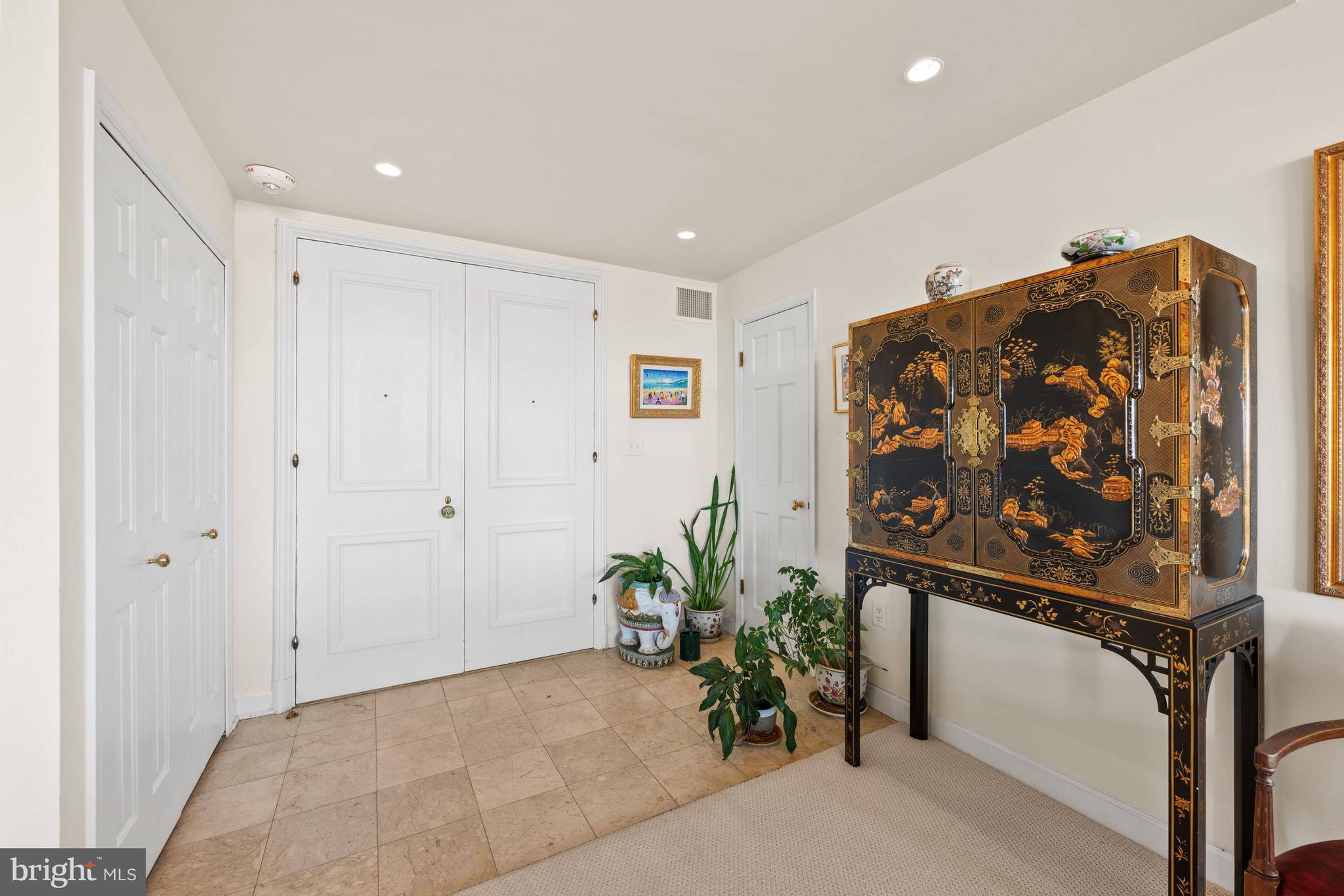 Washington, DC 20016,4200 MASSACHUSETTS AVE NW #813