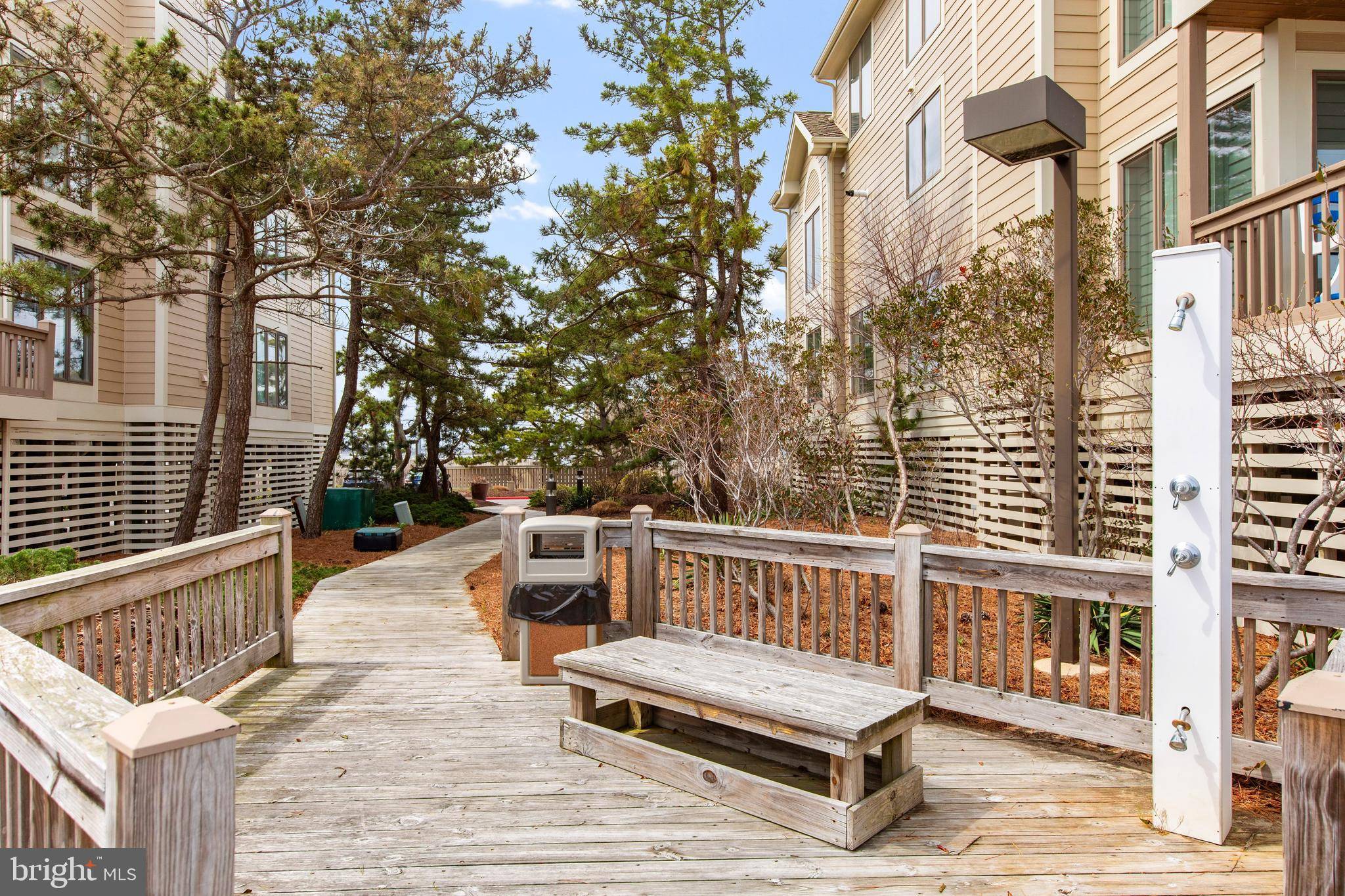 Fenwick Island, DE 19944,40084 GRANT DR #74