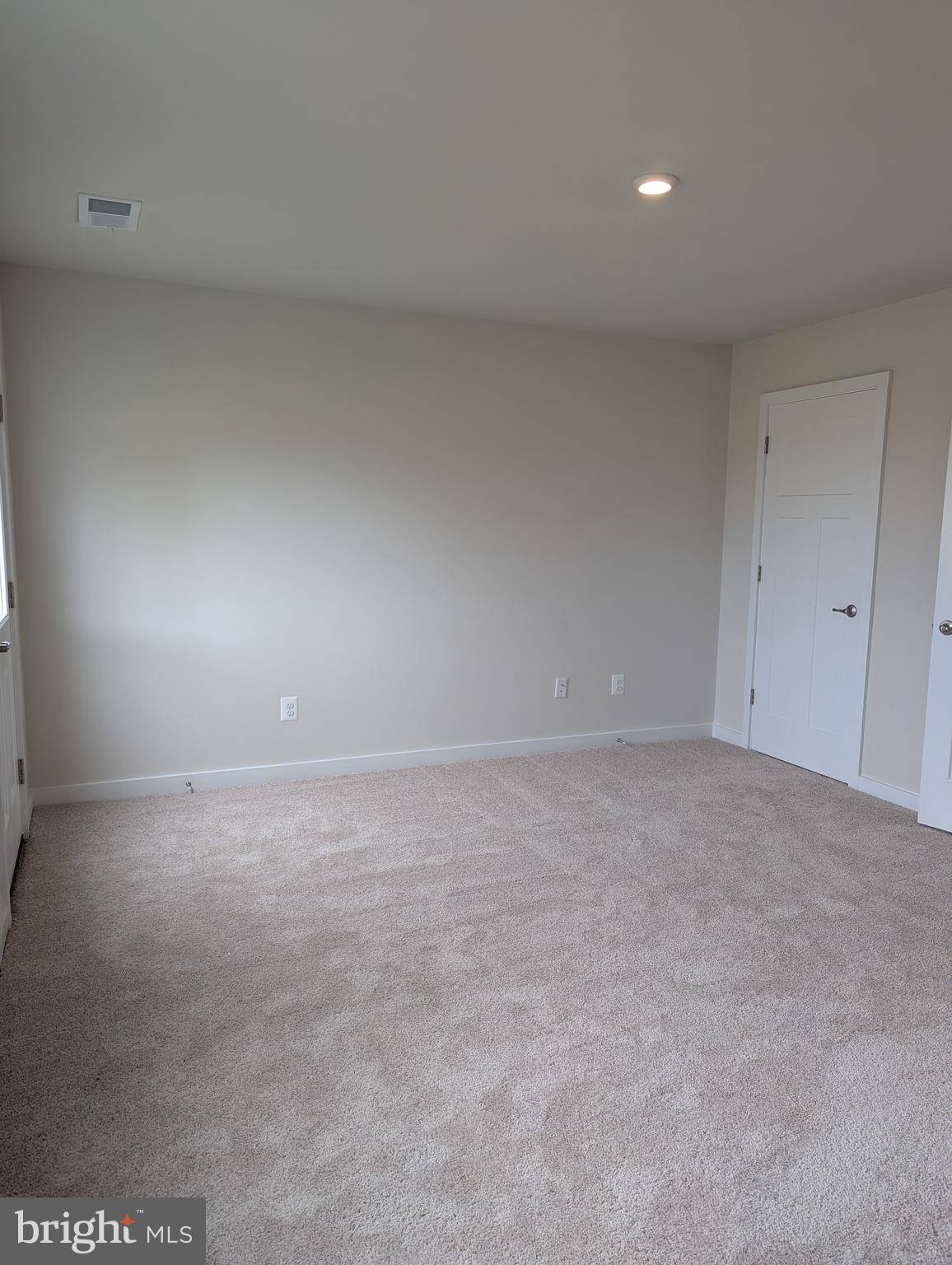Inwood, WV 25428,80 ZANDER RD