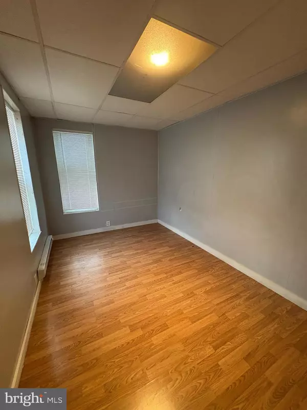 Reading, PA 19602,1512 HAAK ST