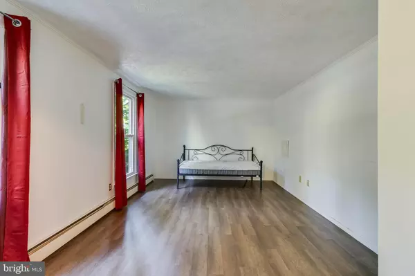 Indian Head, MD 20640,5605 CHAPMANS LANDING RD