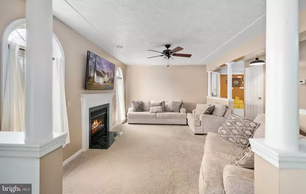 Fredericksburg, VA 22408,13104 WILLOW POINT DR