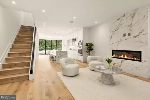 622 JEFFERSON ST NW, Washington, DC 20011