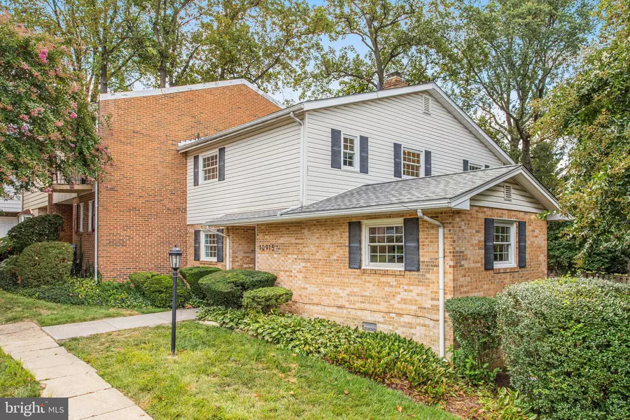 10915 BUCKNELL DR #8-2, Silver Spring, MD 20902