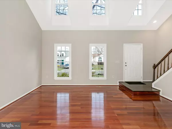 Gaithersburg, MD 20878,13820 MUSTANG HILL LN