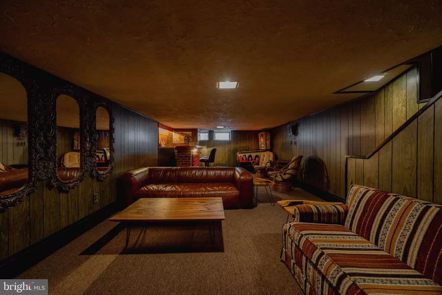 1030 WOLF ST, Philadelphia, PA 19148