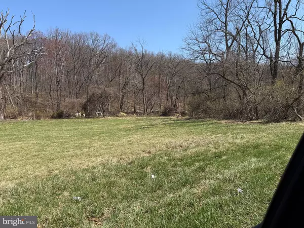 Parkton, MD 21120,21015 YORK RD