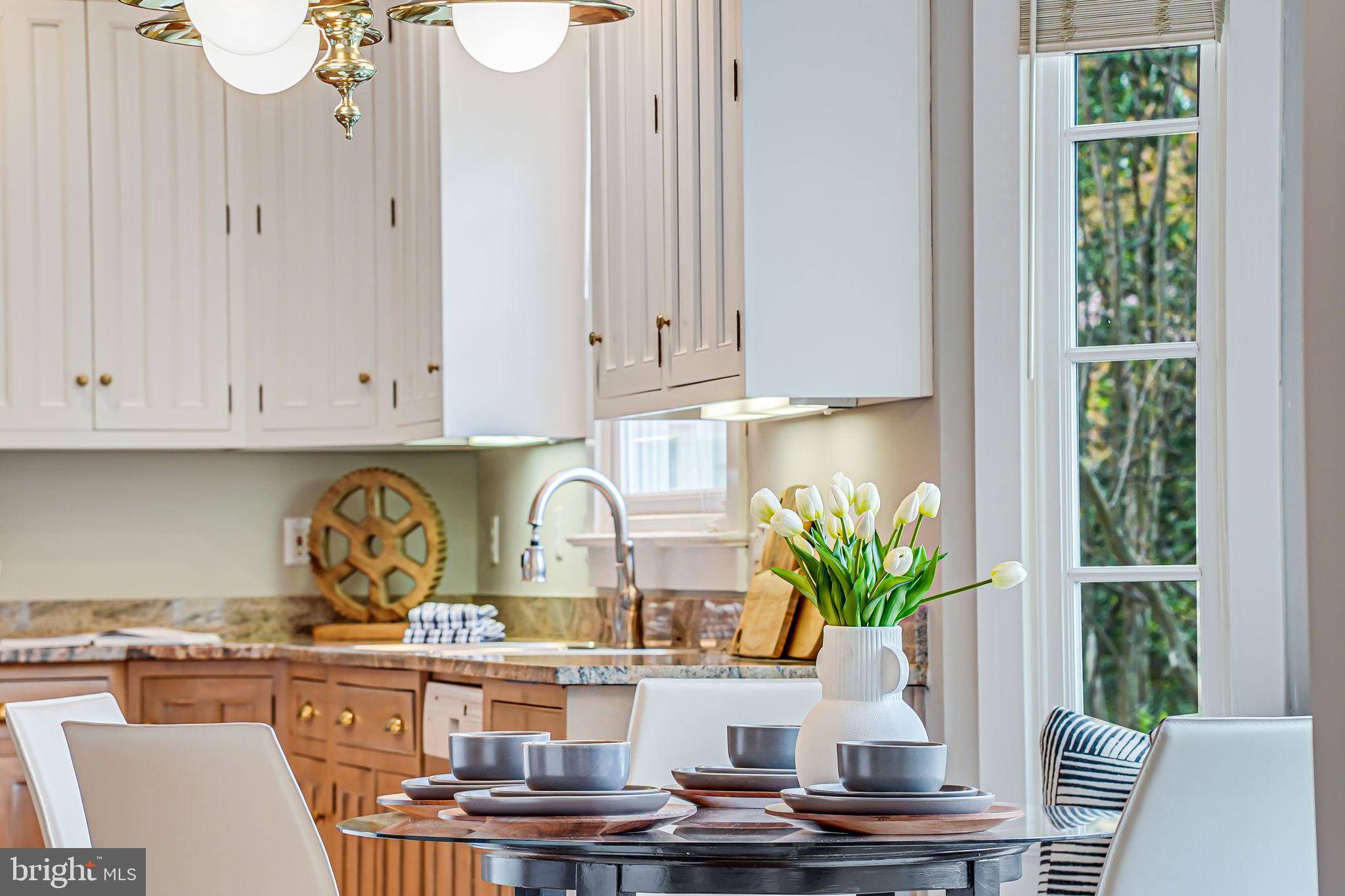 Arlington, VA 22207,3102 N DINWIDDIE ST