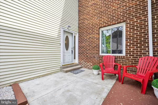 Gaithersburg, MD 20877,62 STATE CT #110