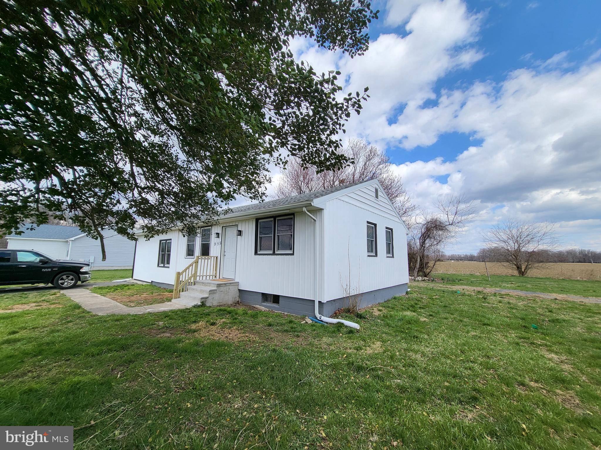 955 KITTS HUMMOCK RD, Dover, DE 19901