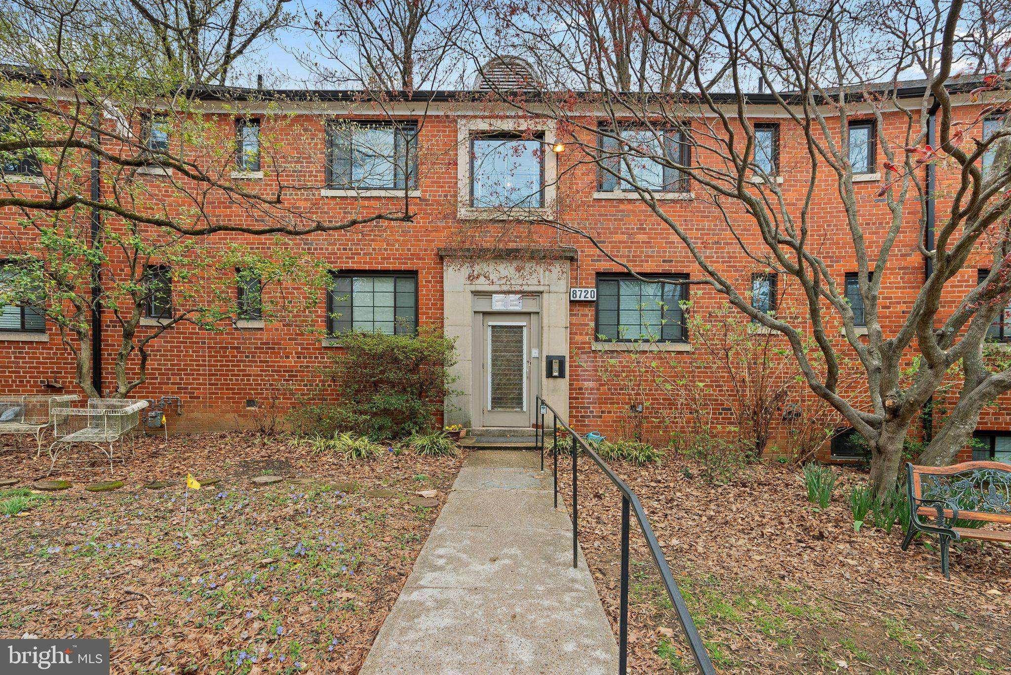 Silver Spring, MD 20901,8720 MANCHESTER RD #4