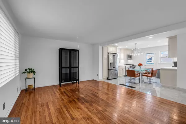 Ewing, NJ 08638,62 ALBEMARLE AVE