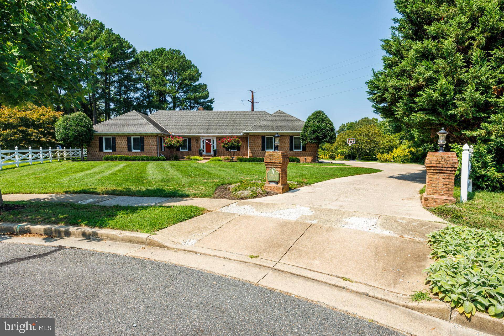 4 OXFORD CT, Easton, MD 21601