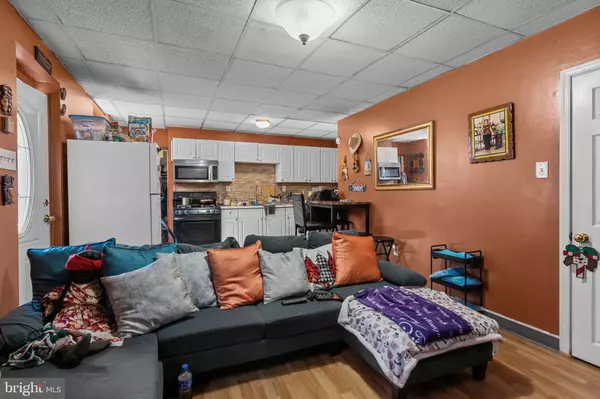 Philadelphia, PA 19124,4720 PENN ST