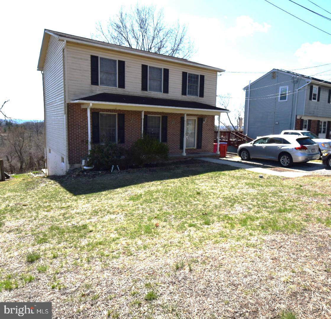 636 HILLSIDE, Norristown, PA 19403