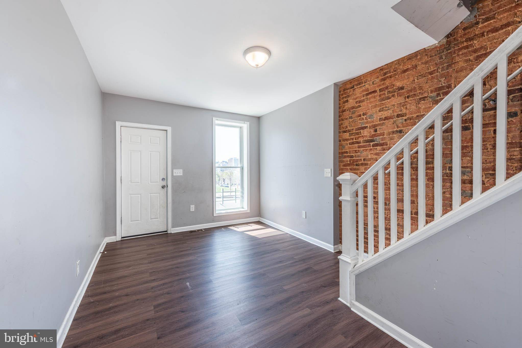 Baltimore, MD 21213,2110 E HOFFMAN ST