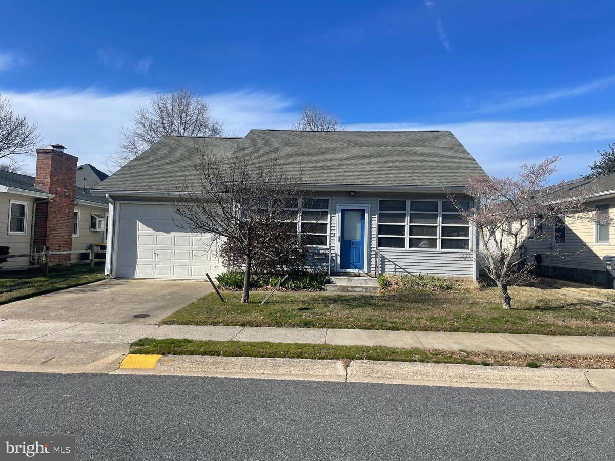 Rehoboth Beach, DE 19971,313 HICKMAN ST