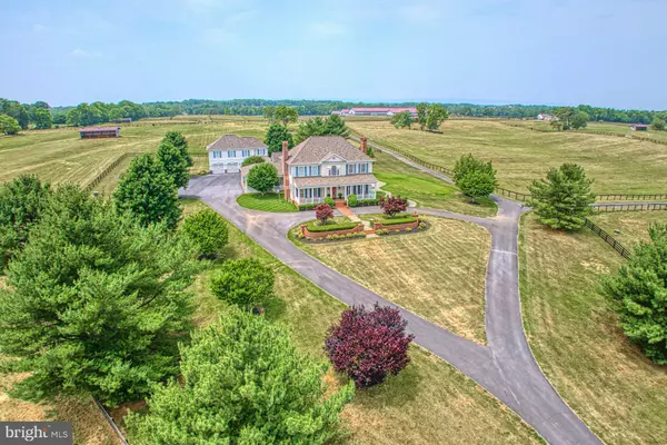 Charles Town, WV 25414,899 EARLE RD