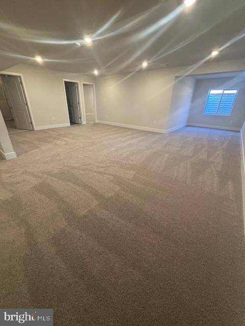 White Plains, MD 20695,5349 KINGS CANYON CT