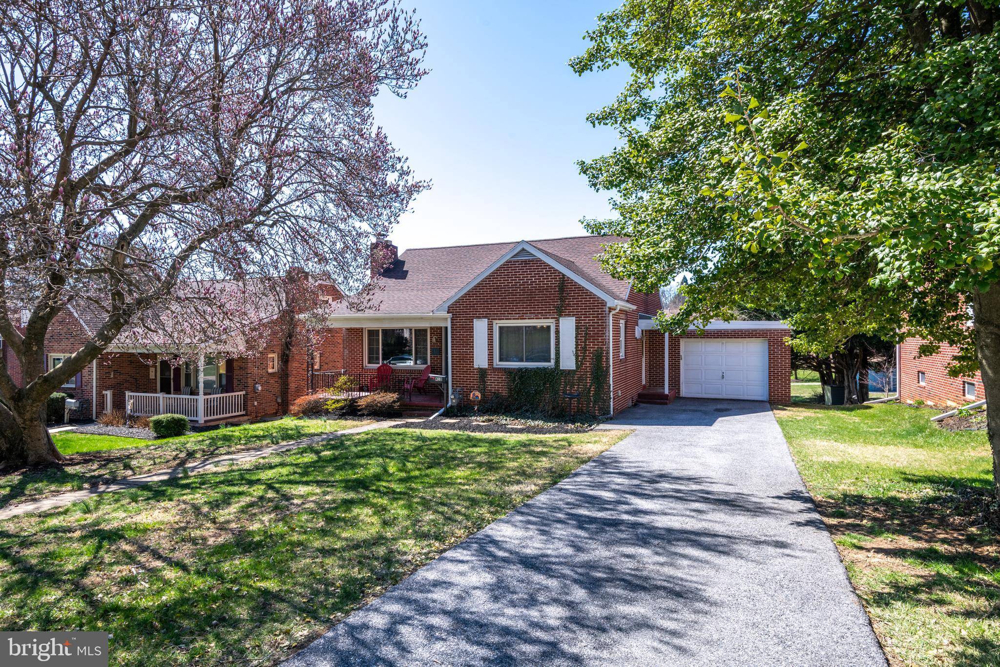 York, PA 17404,410 N WILLIAMS ST