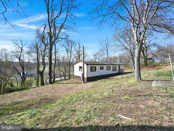 Toughkenamon, PA 19374,1615 BALTIMORE PIKE
