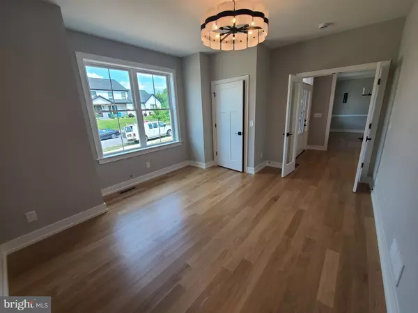 State College, PA 16801,124 PRIMROSE CT